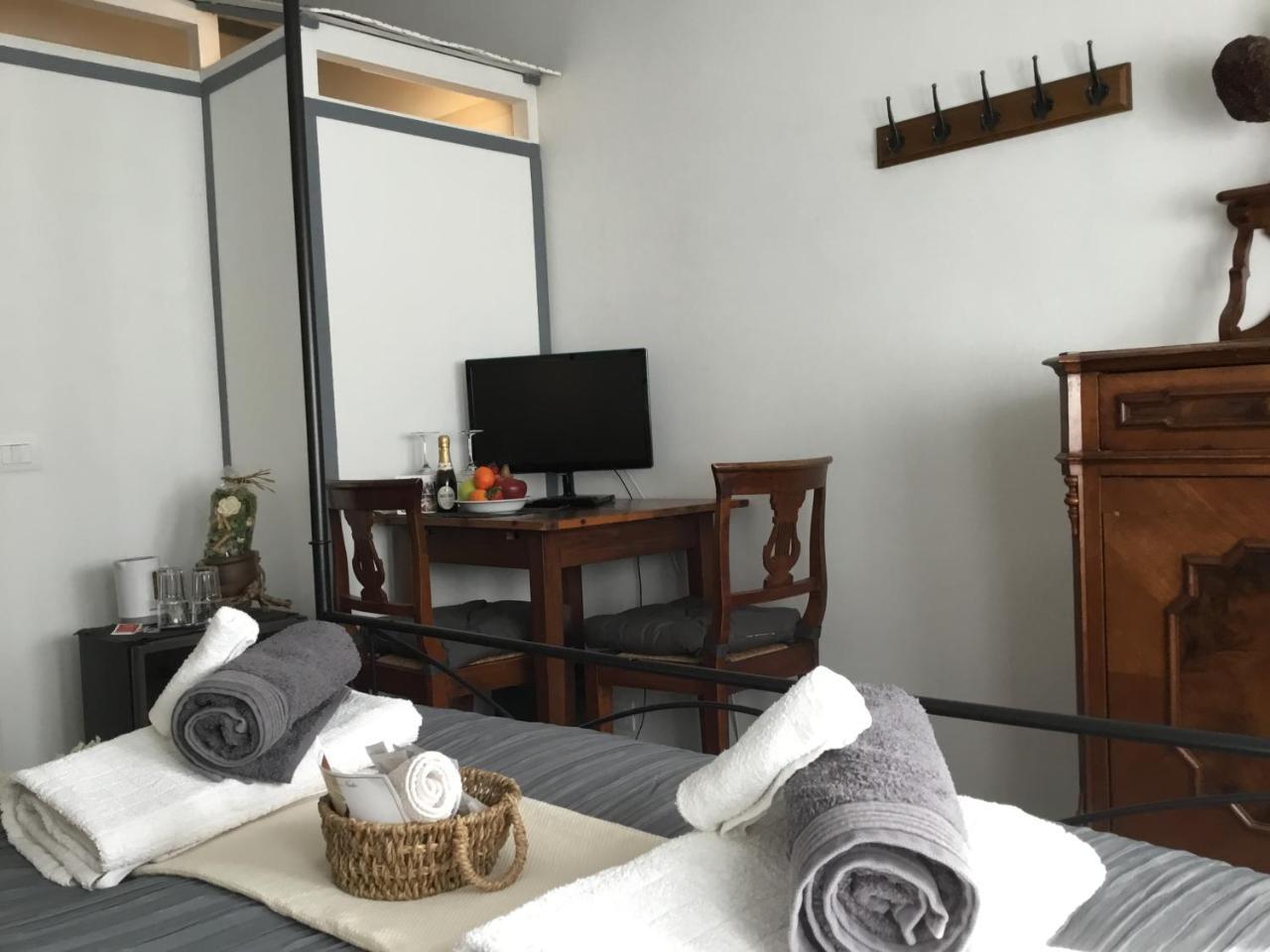 רומא Le Fate Apartments מראה חיצוני תמונה